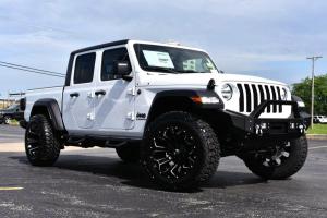 Jeep Gladiator Recon with Hellcat Engine 2019 года
